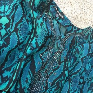 🎉Host Pick🎉Cute snake printed dress💙